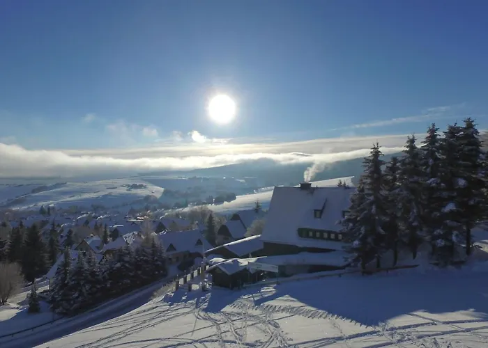 Haus am Berg - Pension direkt am Skihang Oberwiesenthal